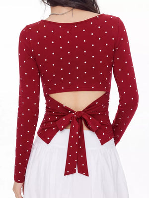 burgundy t-shirt with polka dot and boat neck