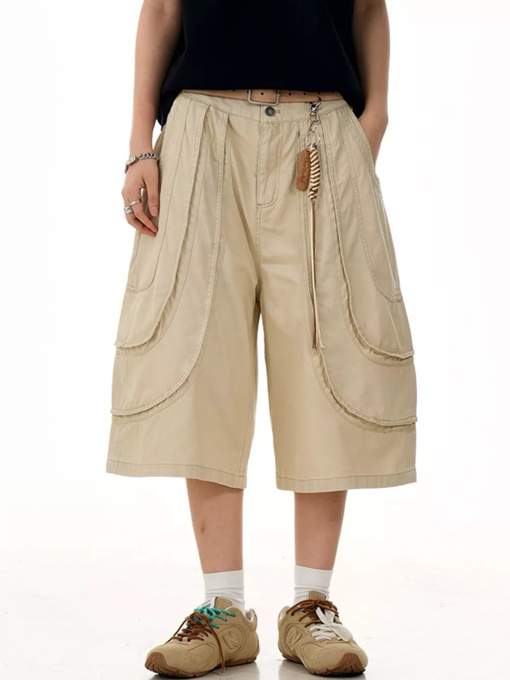 Men's Loose Fit Wide Leg Cargo Capris in Khaki
