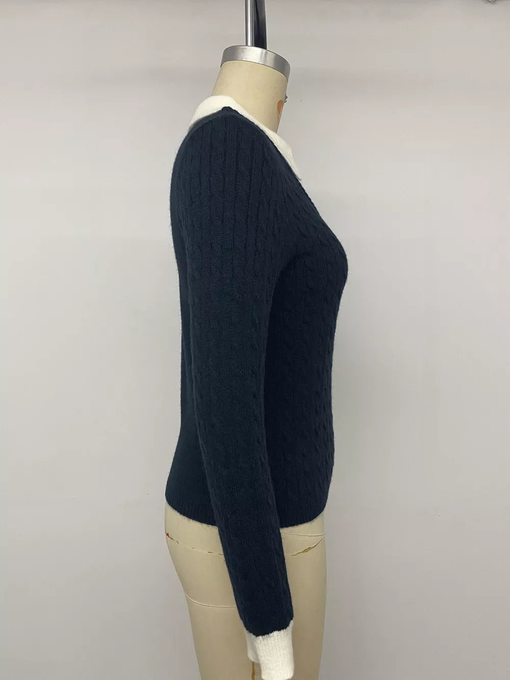 pullover sweater in Navy with cable-knit and cropped
