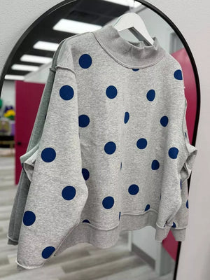 Gray sweatshirt with pullover and polka dot