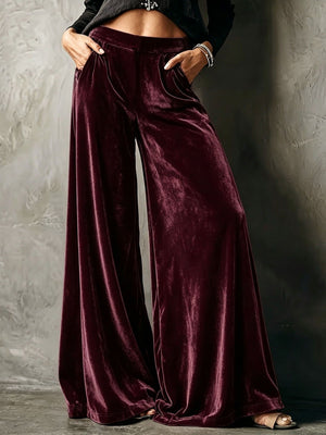 wide-leg pants in Navy with pocketed and full-length
