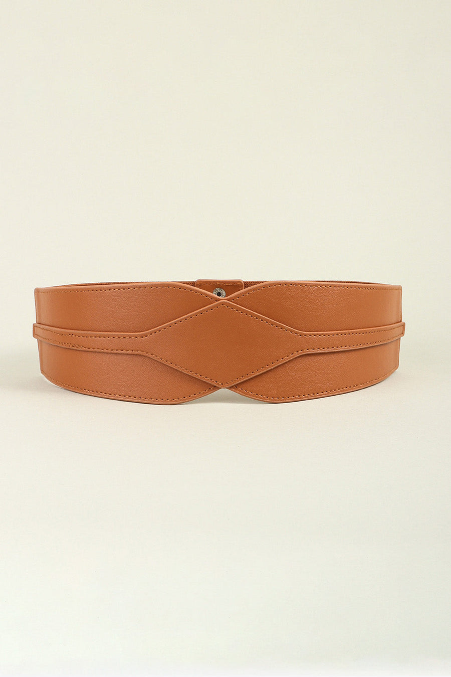 Caramel elastic waist belt with sculpted faux leather overlay and crisscross detail