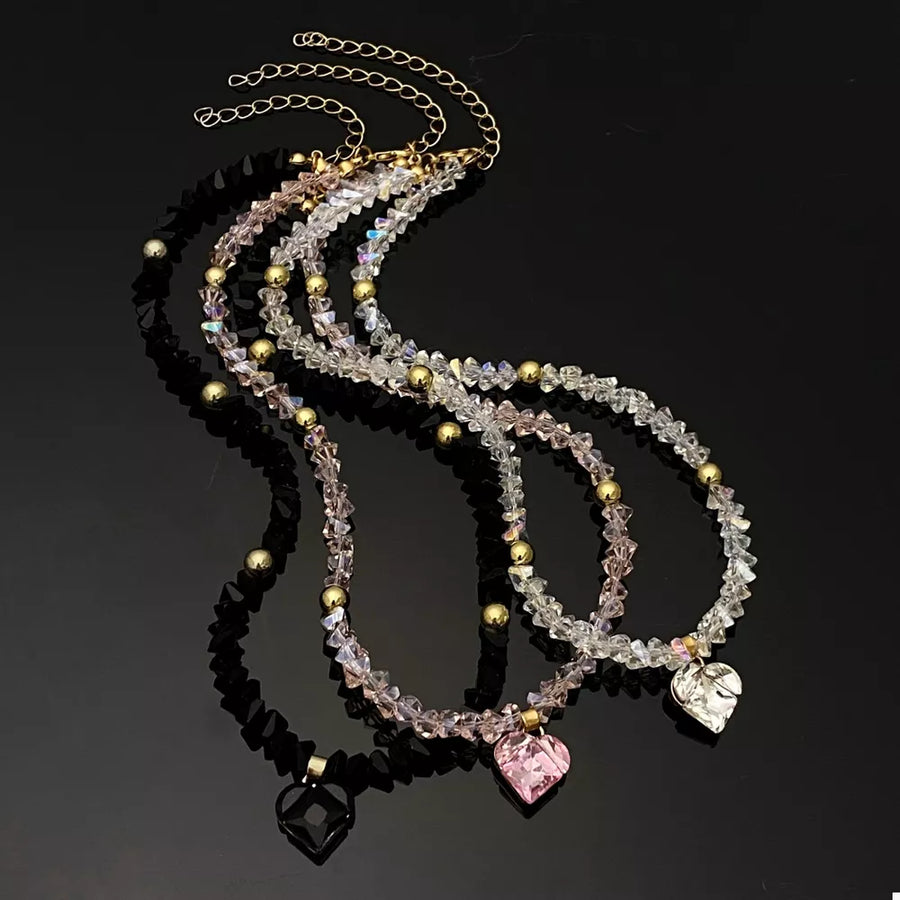 necklace in ivory with pendant and choker