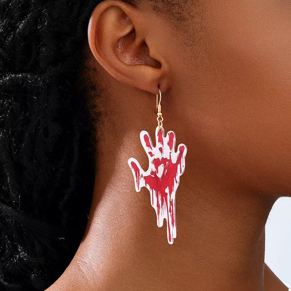 earrings in white featuring dangle and straight fit