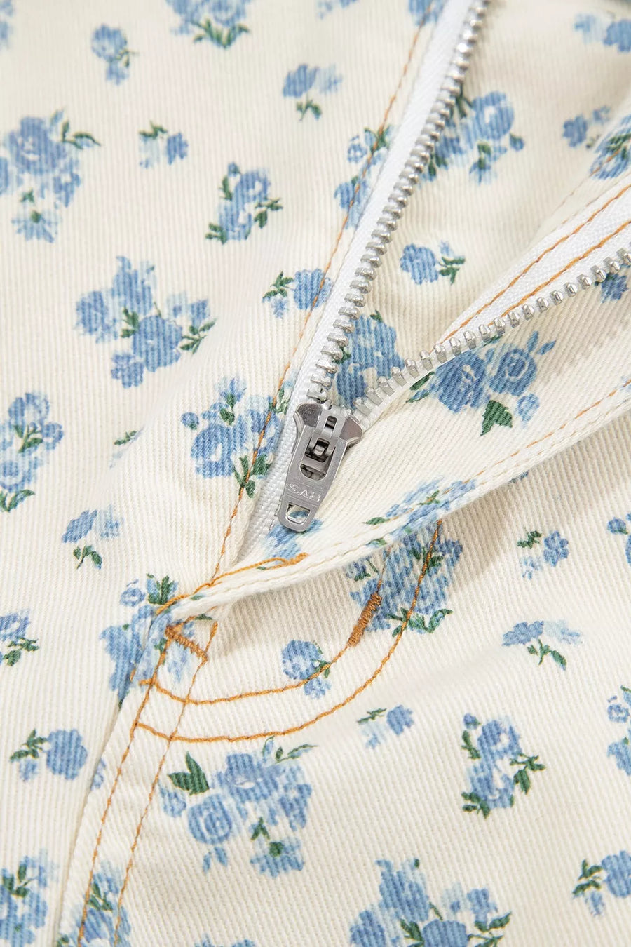 Grommet Knot Waist Floral Barrel Leg Jeans option 10