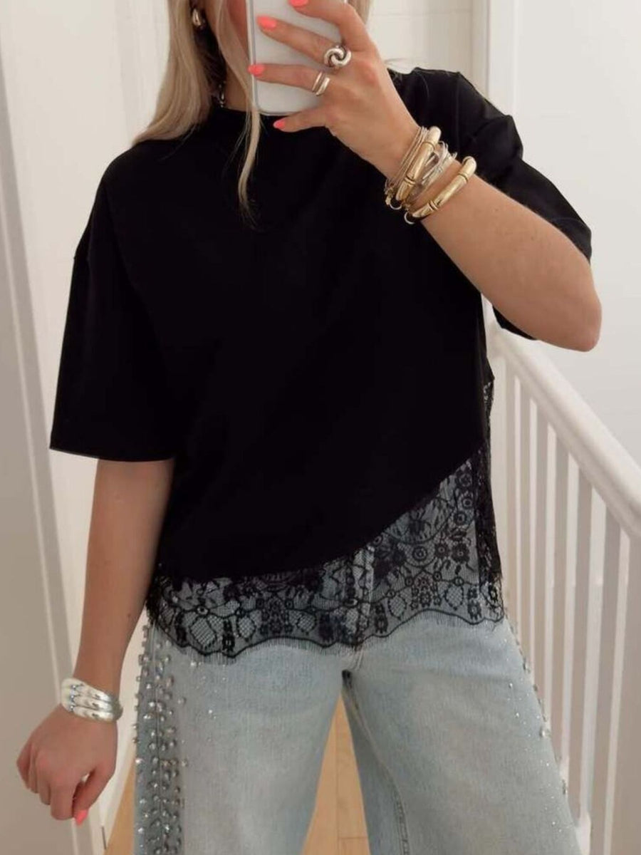 t-shirt featuring floral-lace in White with 65% viscose, 30% polyester, 5% elastane Care instructions: Machine wash cold
