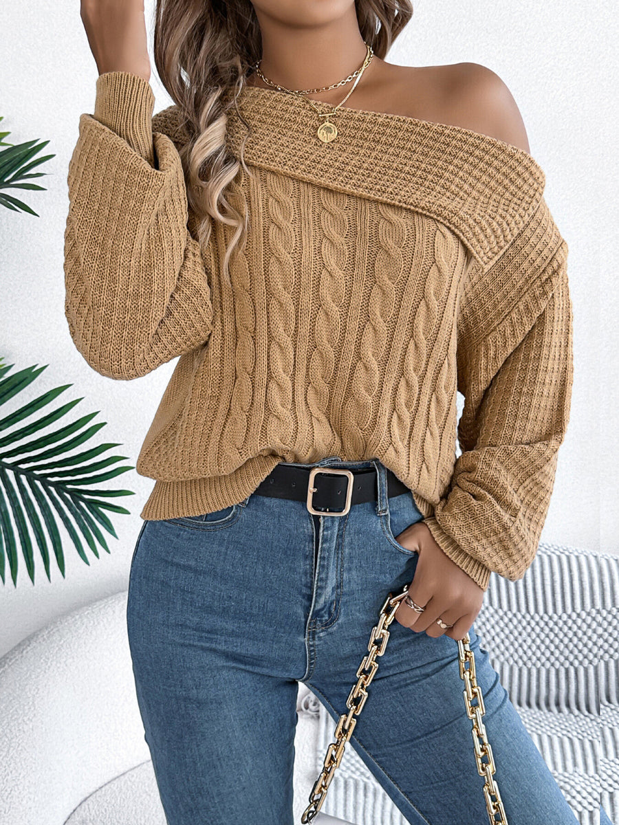 White pullover sweater with pullover and cable knit