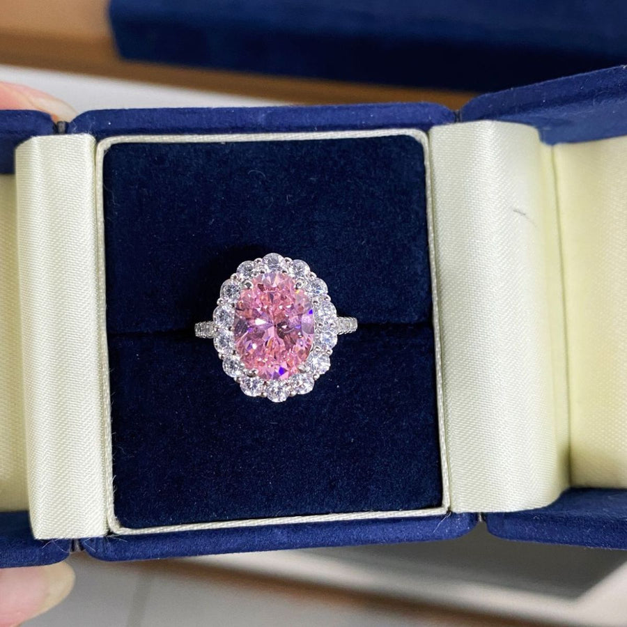 925 Sterling Silver Zircon Round Ring in silver with oval cut