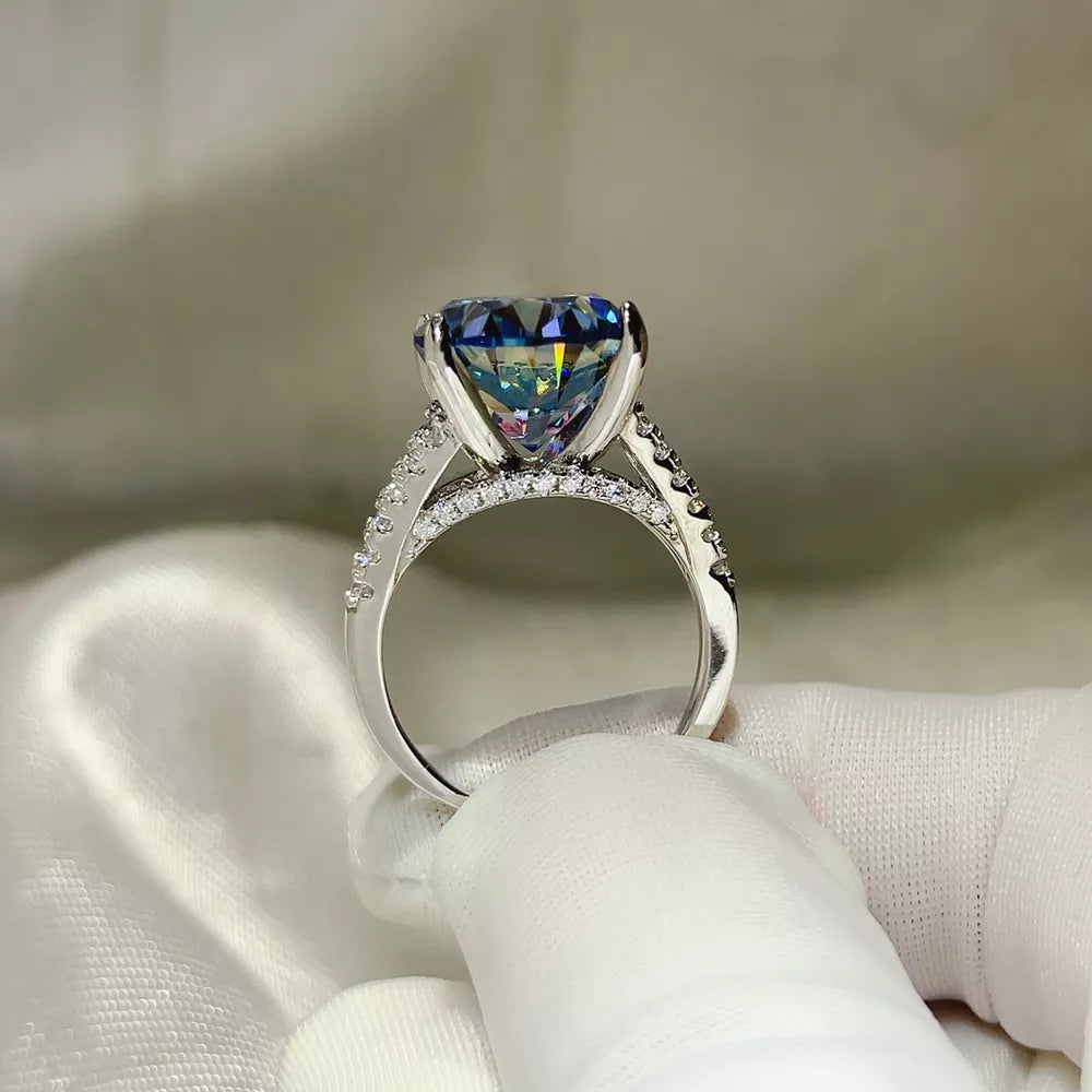 10 Carat Moissanite 925 Sterling Silver Ring in Blue