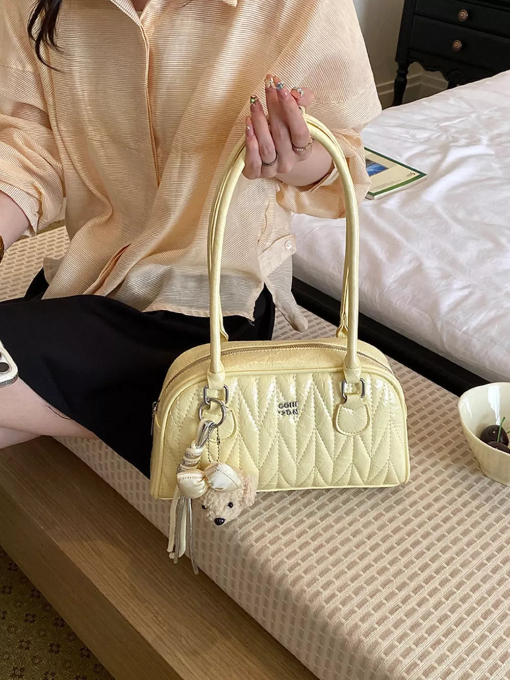 Quilted Zip Shoulder Bag in Yellow
