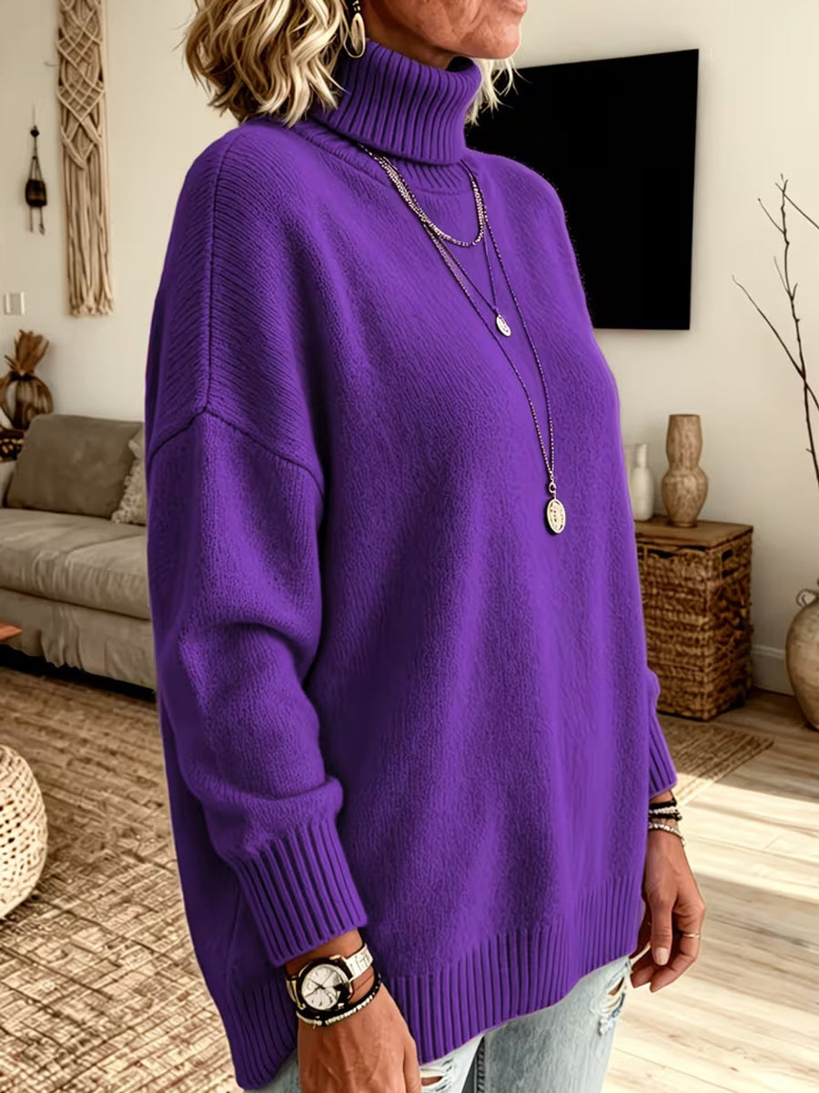 Green turtleneck sweater with ribbed cuffs and long sleeve