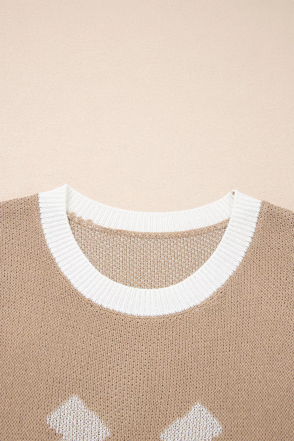 tan pullover sweater with stretch and short sleeve
