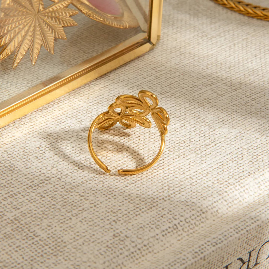Stainless Steel ring in gold with fitted silhouette