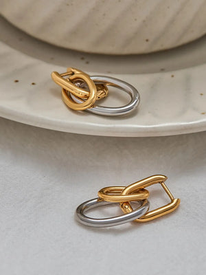 gold earrings with short and hinged clasp