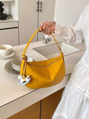 shoulder bag in Green with shoulder strap and medium