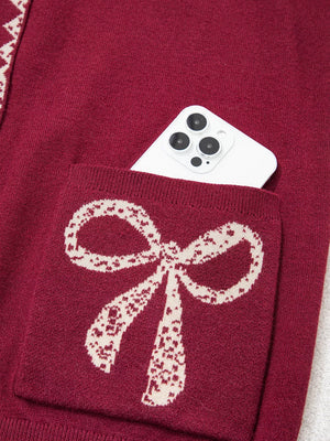 cardigan in burgundy with buttoned and hip-length
