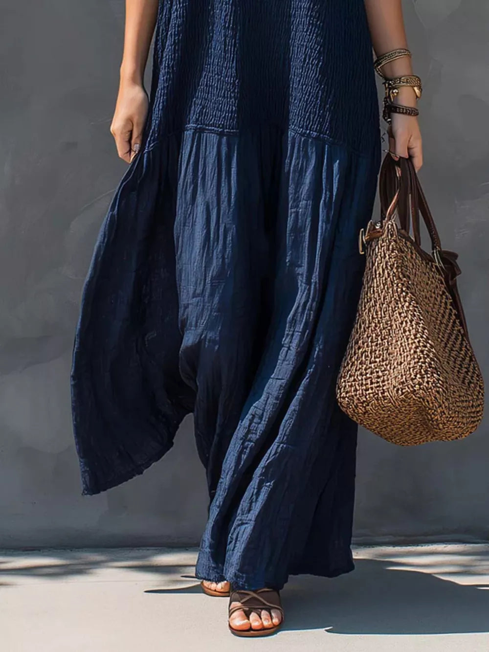 White maxi dress with maxi and pullover