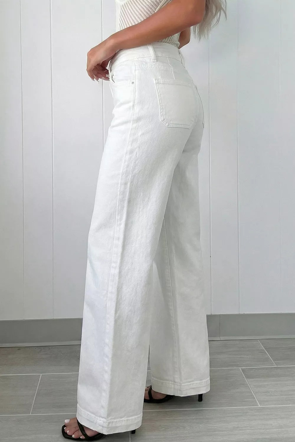 2-button High Waist Wide Leg Jeans in this colorway