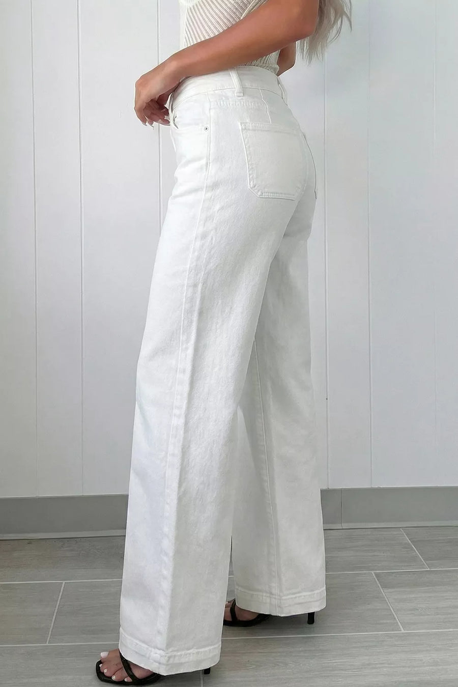 2-button High Waist Wide Leg Jeans in this colorway