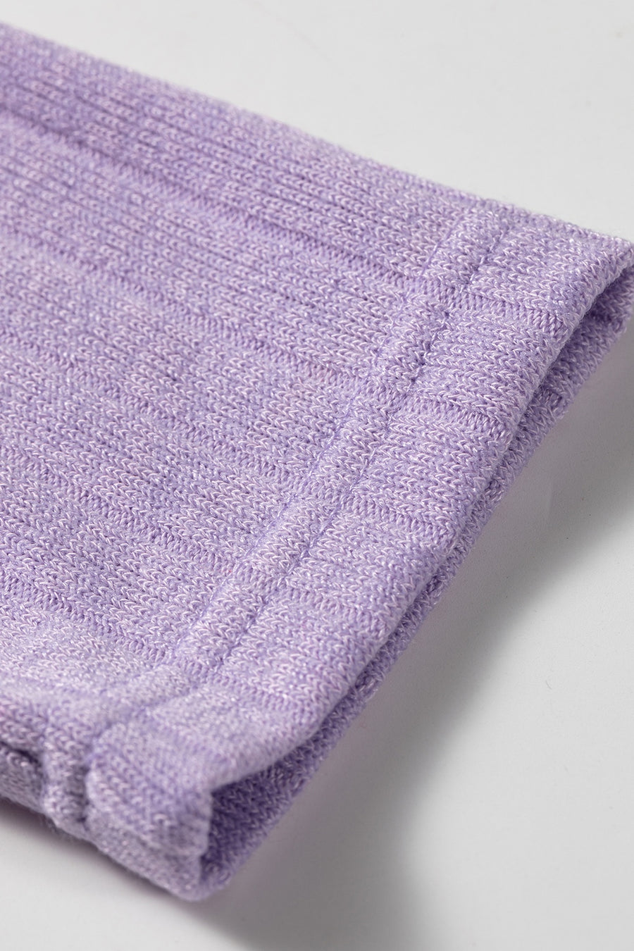 lavender fitted t-shirt with round neck