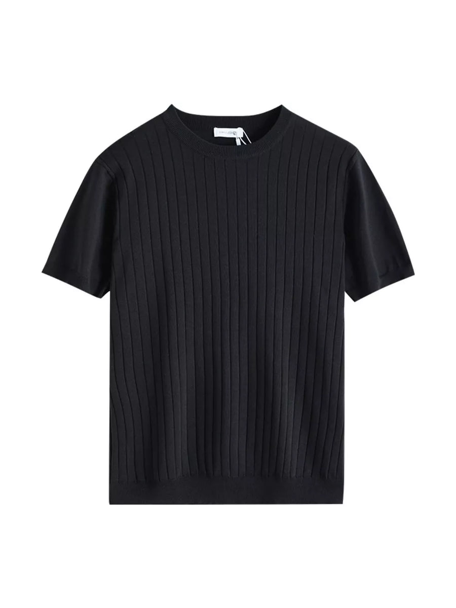 Black ribbed knit t-shirt for men with short sleeves and crew neck.