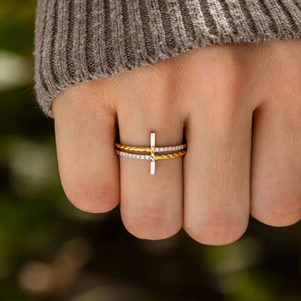 Gold crossbar duo ring with diamond accents and twisted band.