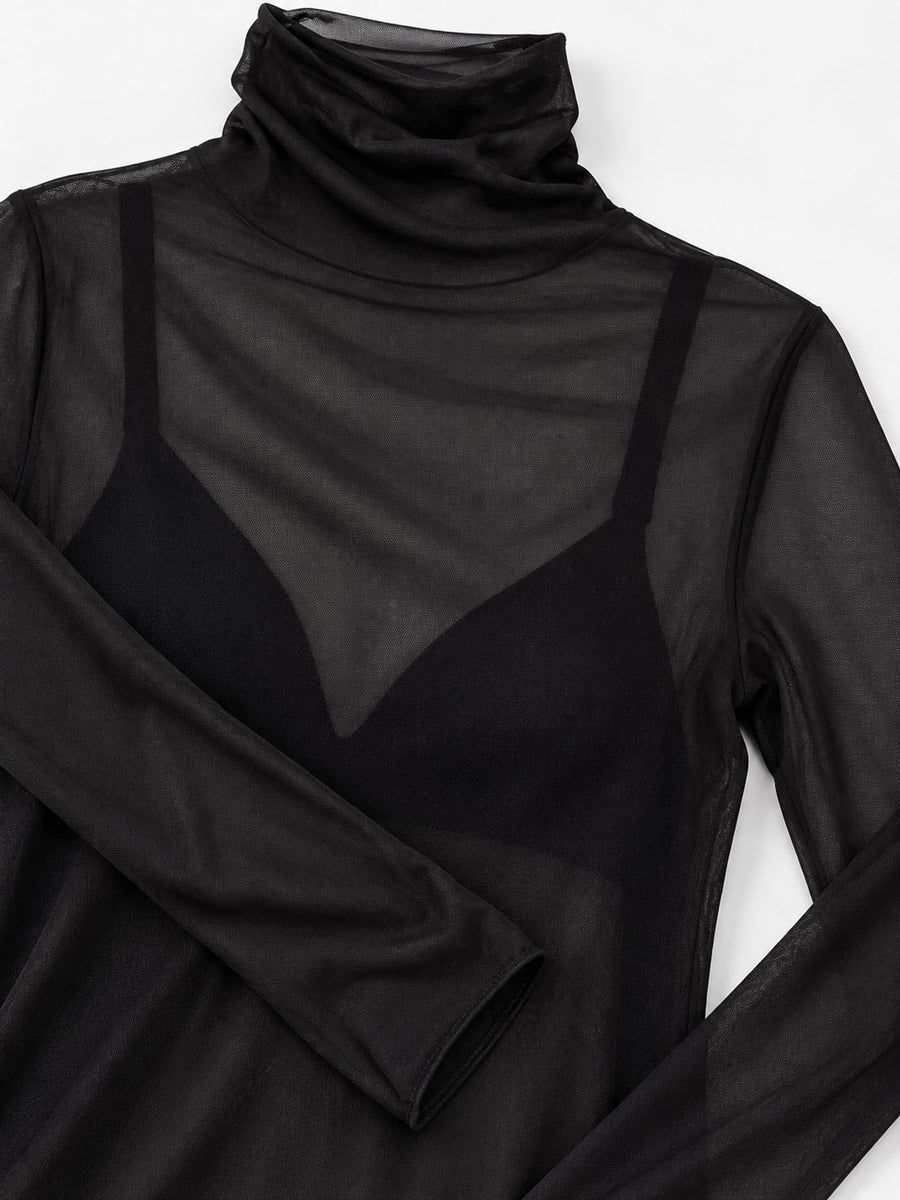 edgy t-shirt in Apricot with turtleneck