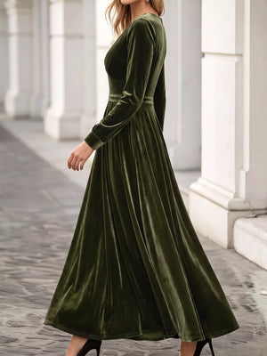 Army Green maxi dress with maxi and pullover