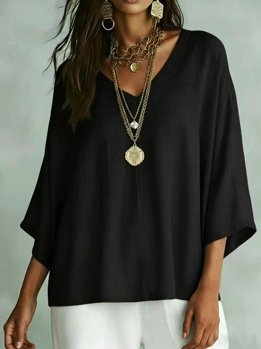 bohemian t-shirt in White with v-neck