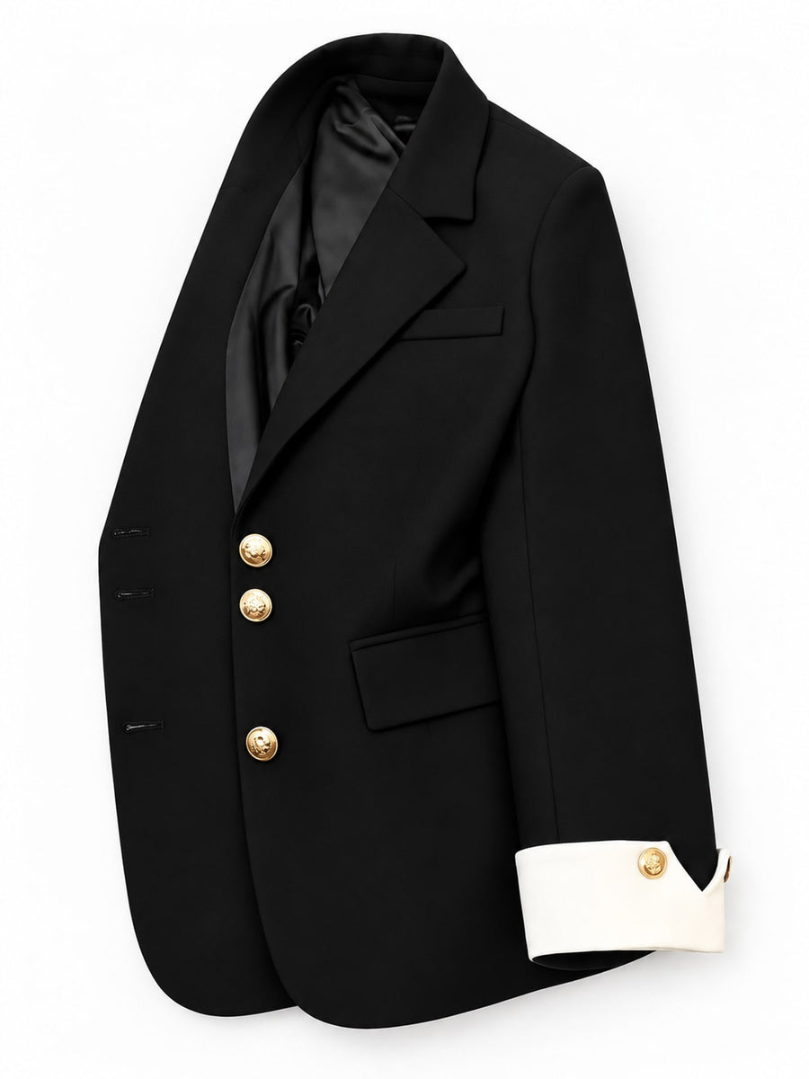 blazer in Ivory with buttoned and hip-length