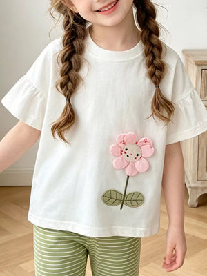 Charming floral applique toddler set in cotton.