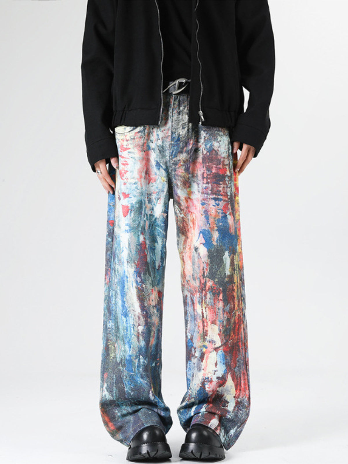 Abstract art print wide leg jeans in cotton with brushstroke pattern and a relaxed fit.