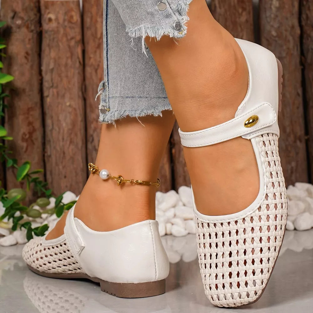 flats featuring woven in Silver with PU Leather, Rubber Imported Size &amp texture