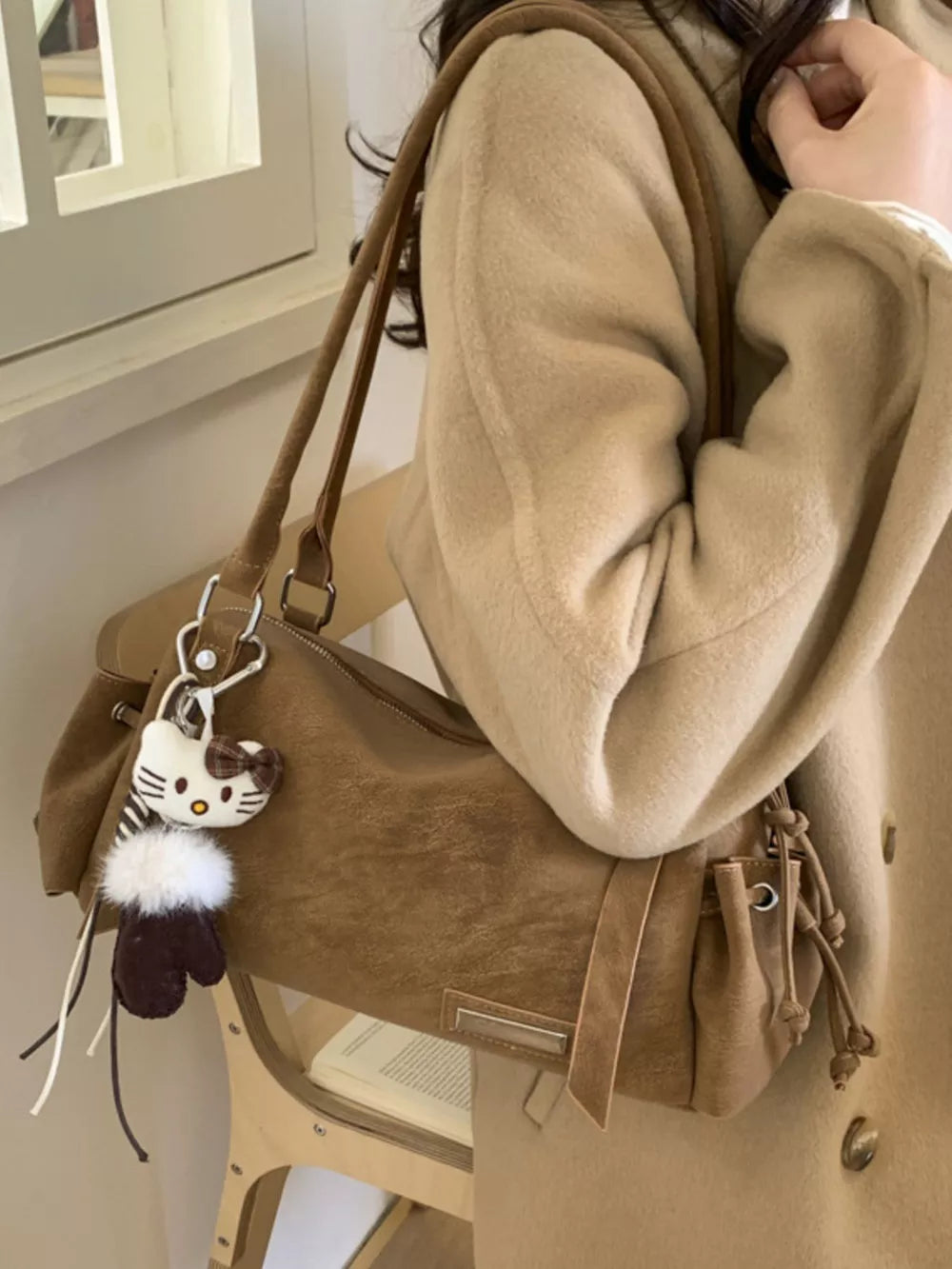 Brown Vintage Lightweight Shoulder Bag
