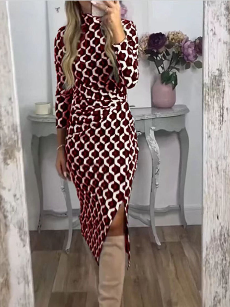 100% polyester Care instructions: Machine wash cold midi dress in Black with fitted silhouette