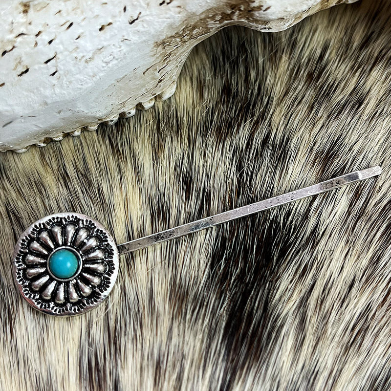 Turquoise blossom hair pin with silver alloy detail