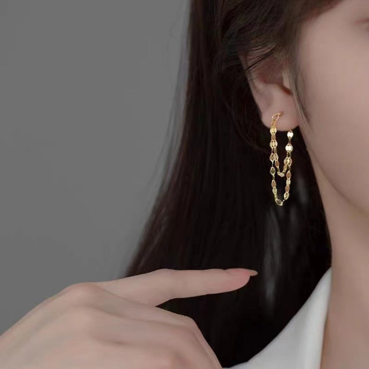 earrings in gold featuring dangling and dangling fit