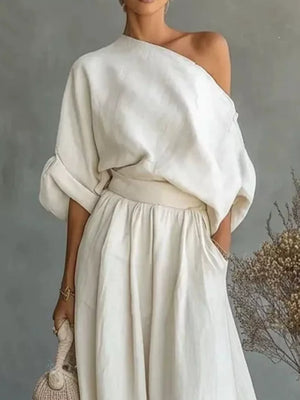 100% polyester Care instructions: Machine wash cold two-piece set in White with relaxed silhouette