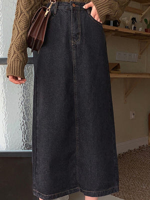 High-Waisted Vintage Wash Midi Denim Skirt Plus Size in Dark Blue
