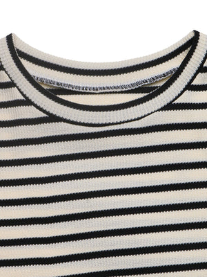 black t-shirt with batwing sleeve and dolman sleeve