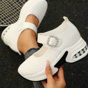 Mary Jane shoes in white with woven texture and rhinestone buckle