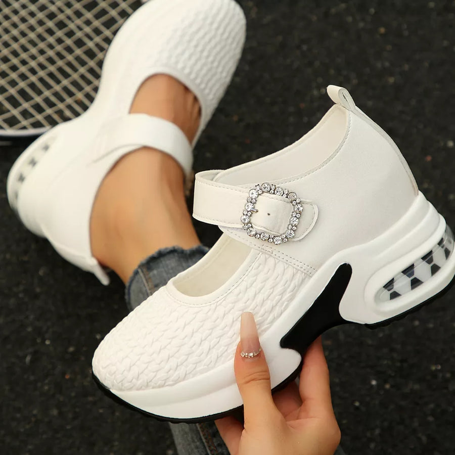 Mary Jane shoes in white with woven texture and rhinestone buckle