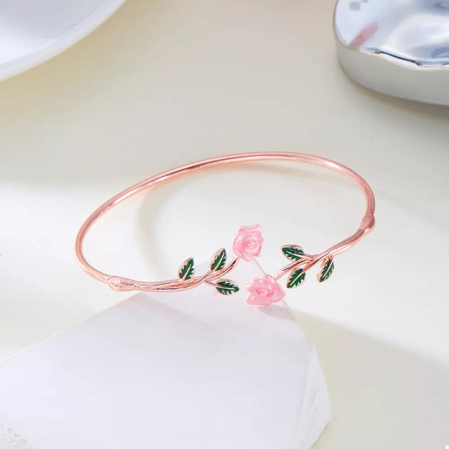 Rose Gold Jewelry Set with bypass and floral