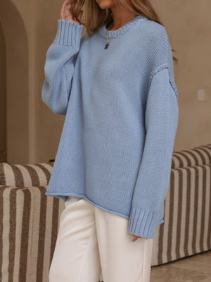 Blue pullover sweater with ribbed cuffs and long sleeve