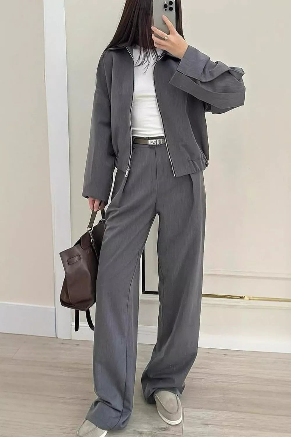 Taupe matching set with waist-length and zip-front