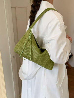 Woven Leather Shoulder Bag in Green