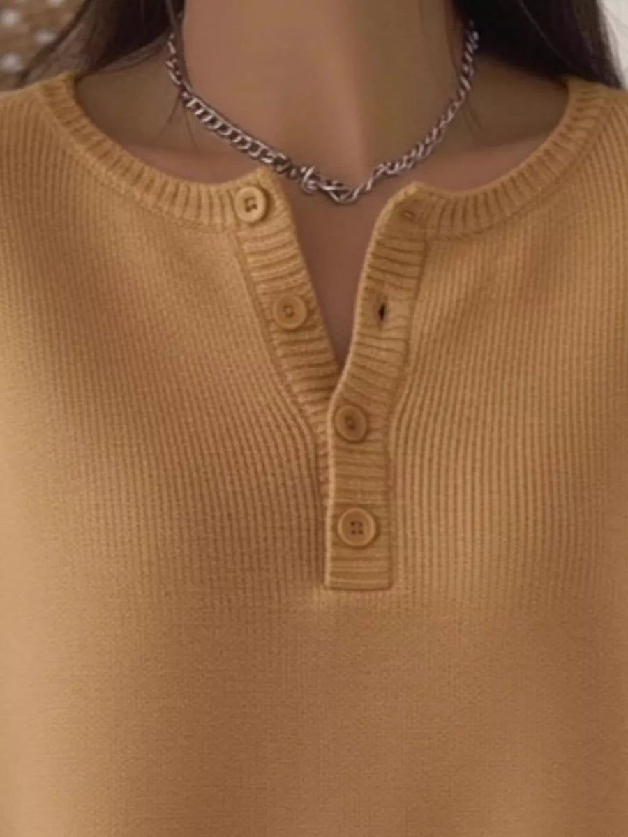 pullover sweater in Black