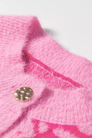 sweater vest featuring leopard-print in fuchsia with 100% polyester Care instructions: Machine wash cold texture