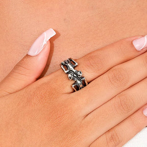 ring in Gold with skull and gold-plated