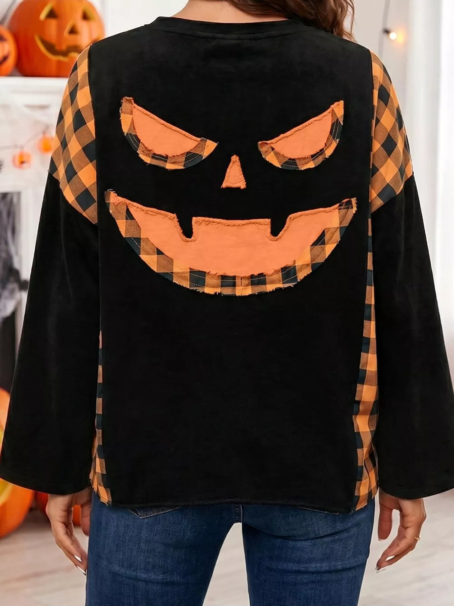 65% polyester, 35% cotton Care instructions: Machine wash cold t-shirt in Black with relaxed silhouette